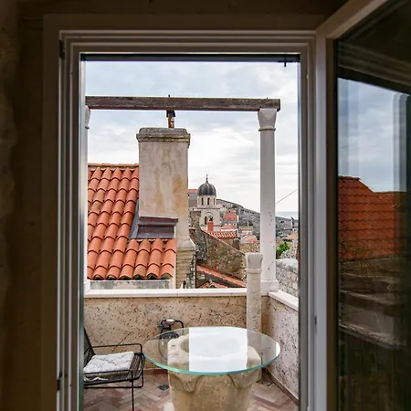 Monte Santo By Duhomes Affittacamere Ragusa