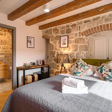 Monte Santo By Duhomes Guest house 3*