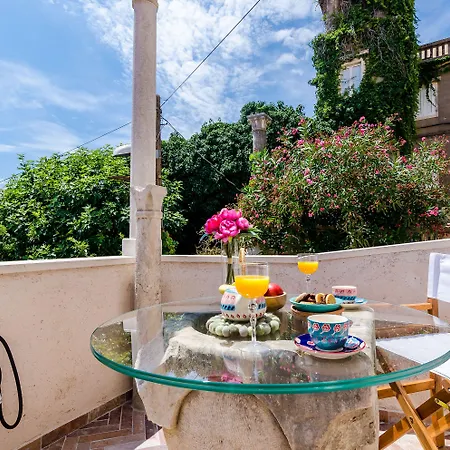 Monte Santo By Duhomes 3* Ragusa