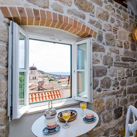 Monte Santo By Duhomes Affittacamere 3*