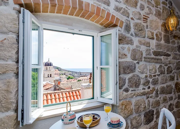 Monte Santo By Duhomes Maison d'hôtes 3*